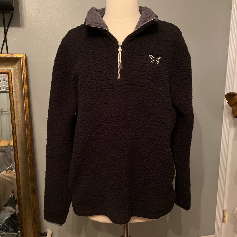 VS PINK Sherpa
